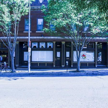 Luxury Apt W/ Spectrum Mood Lighting - Historic Cherokee Street Antique Row Меріленд-Гайтс Екстер'єр фото