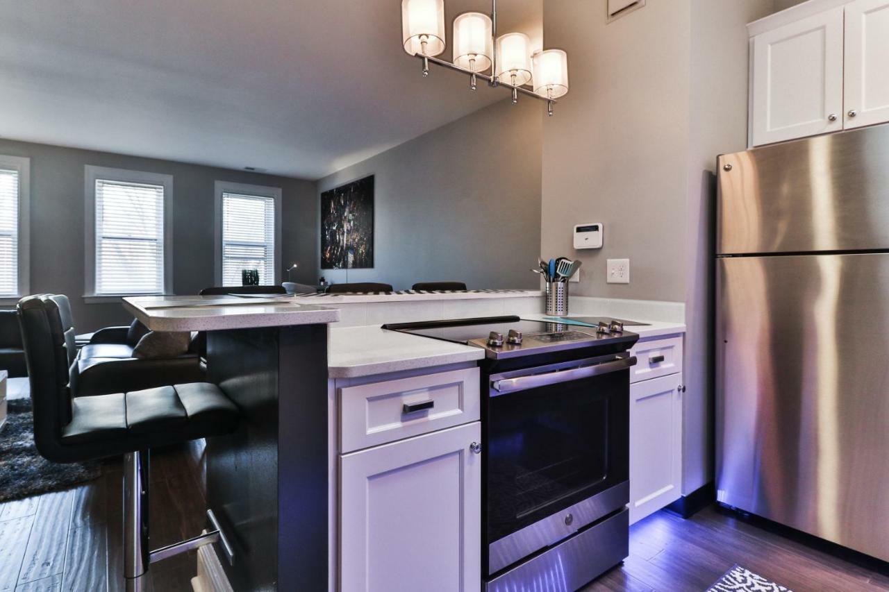 Luxury Apt W/ Spectrum Mood Lighting - Historic Cherokee Street Antique Row Меріленд-Гайтс Екстер'єр фото
